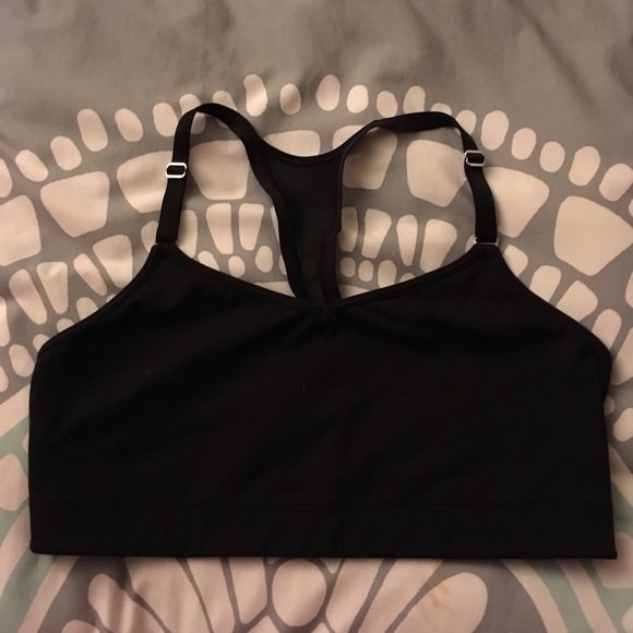 Victoria’s Secret VSX Sports Bra - Picture 9 of 11